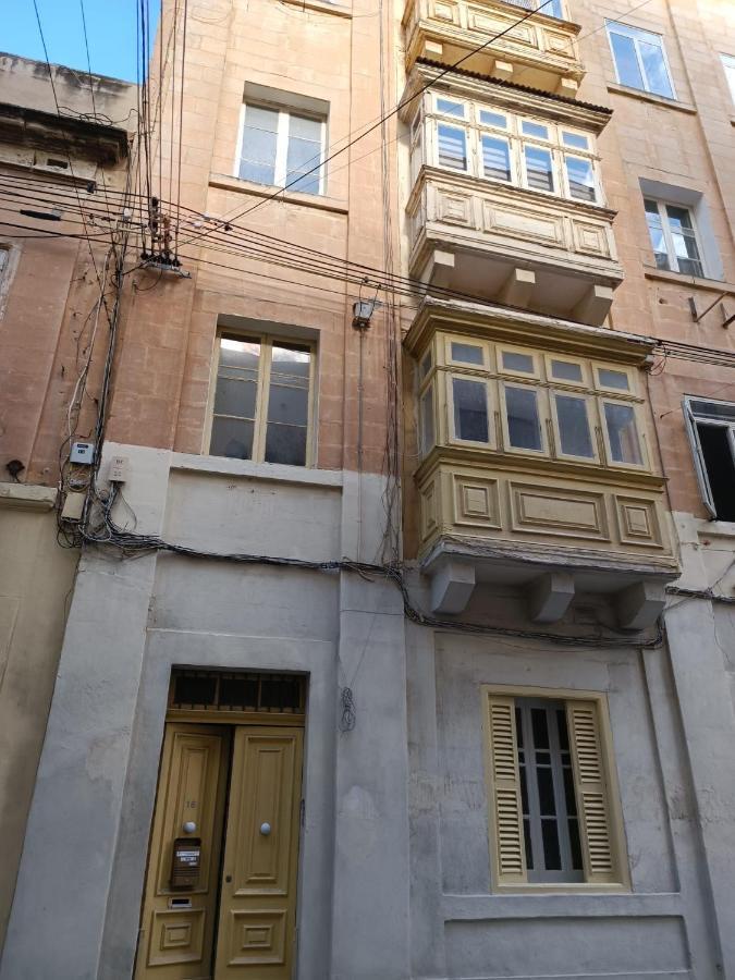 Chic 2Bedroom Apartment Near Sliema Ferries Cesi1-1 Exterior photo